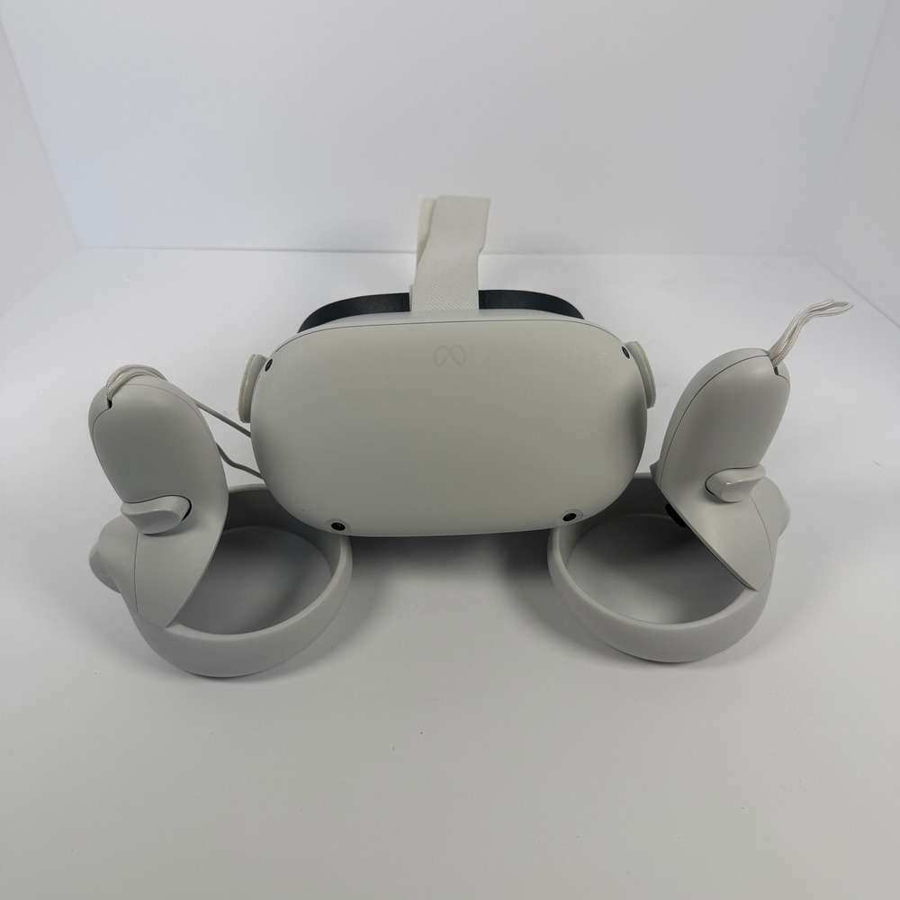 Meta Oculus Quest 2 VR Headset 256GB White Virtual Reality Bundle with Case